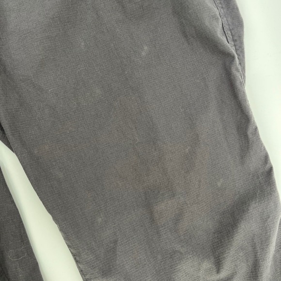 Eddie Bauer Mens Dark Gray Straight Leg Chinos Hiking Outdoor Pants Size 36x30 - Picture 9 of 9